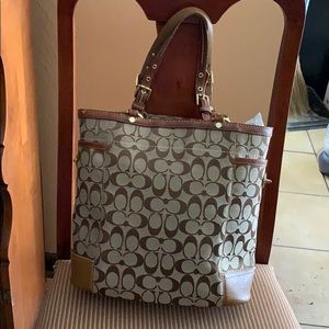 Coach | Tan and Brown Totebag